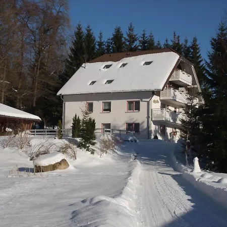 Hubertus In Mit Balkons *