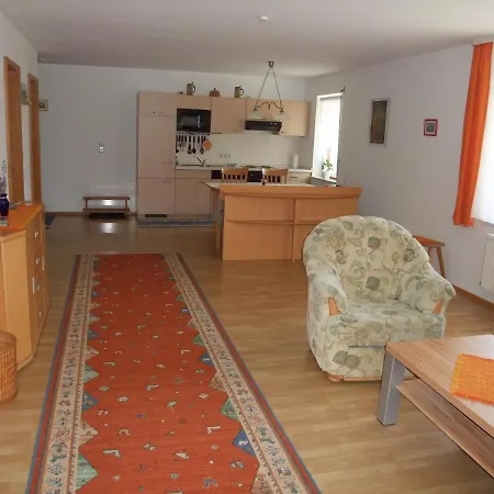 Hubertus In Mit Balkons *