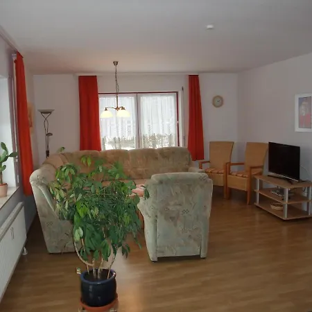 Hubertus In Mit Balkons 公寓 埃伦德