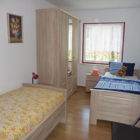 Apartment Hubertus In Mit Balkons Elend