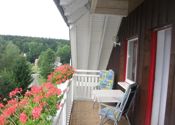 Hubertus In Mit Balkons Apartamento