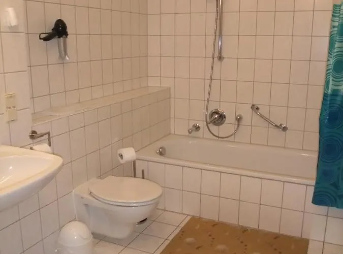 Apartamento Hubertus In Mit Balkons Elend