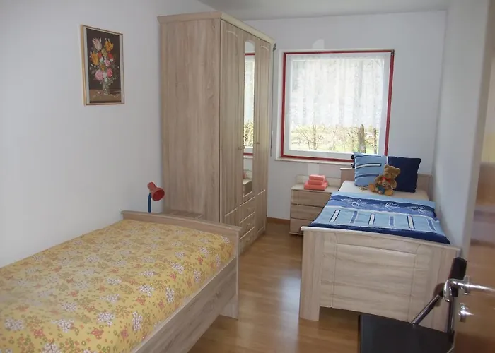 Apartamento Hubertus In Mit Balkons Elend