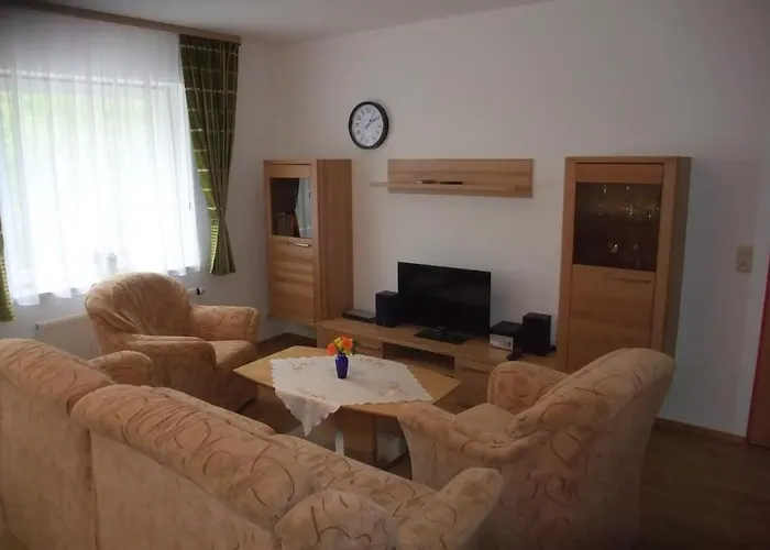 Hubertus In Mit Balkons Elend